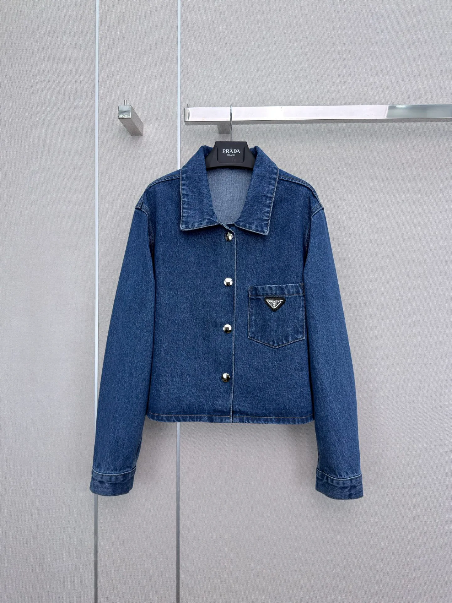 Куртки И Пуховики Женские Prada 19959939