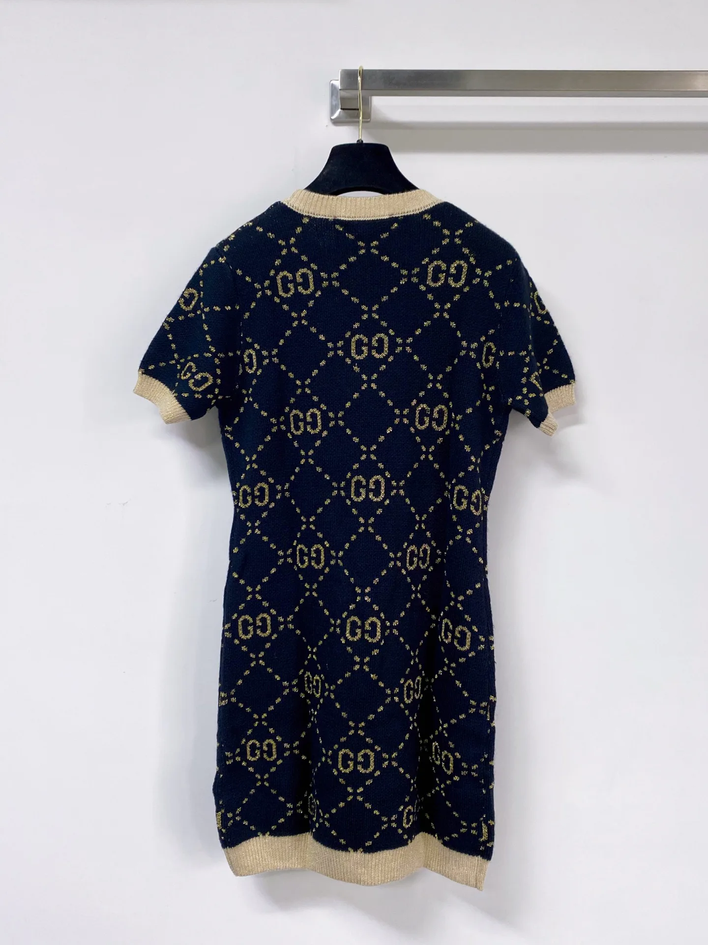 Платья Женские Gucci 18031367
