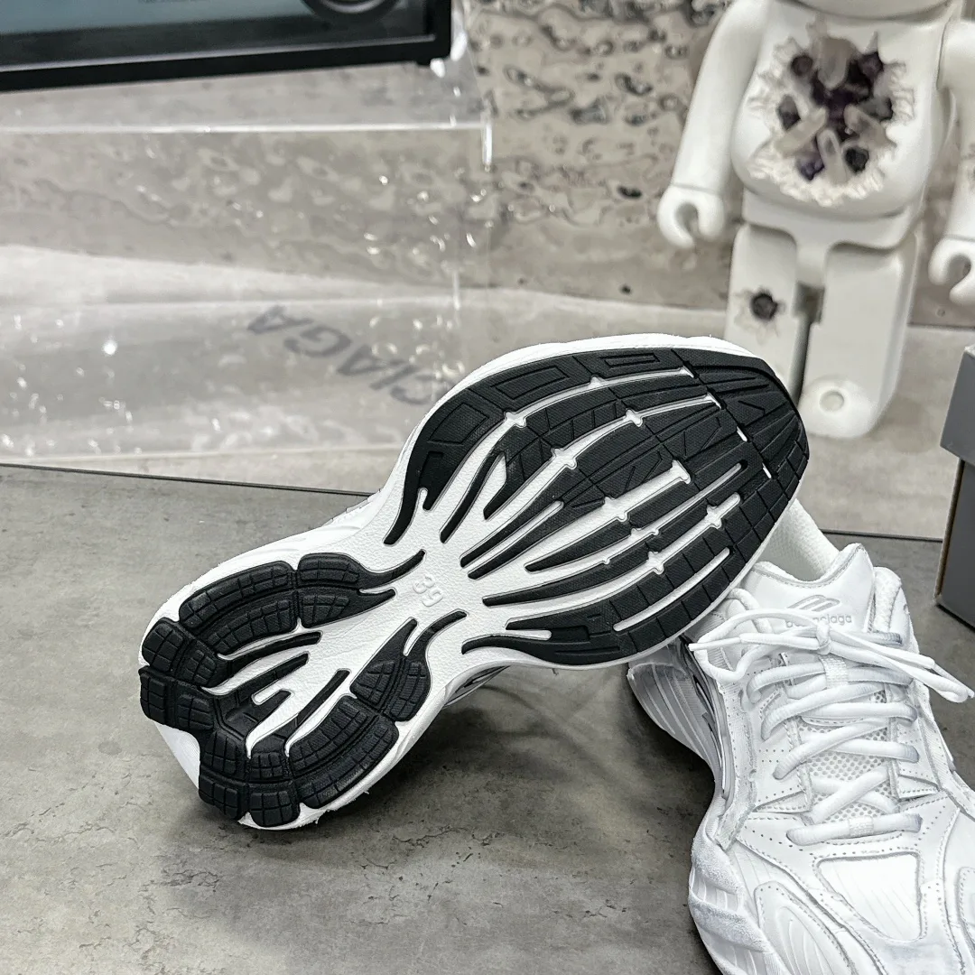 Кроссовки Женские Balenciaga 17216