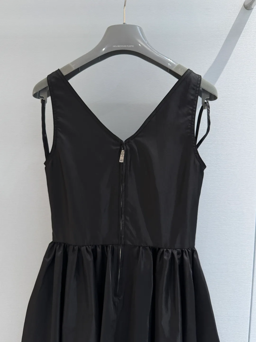 Платья Женские Prada 17771220