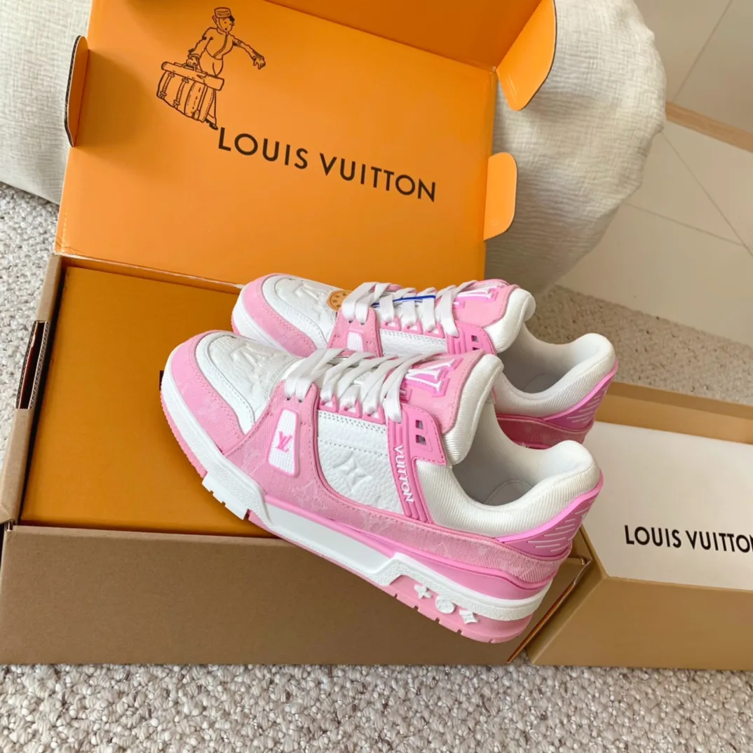 Кроссовки Женские Louis Vuitton 10290669