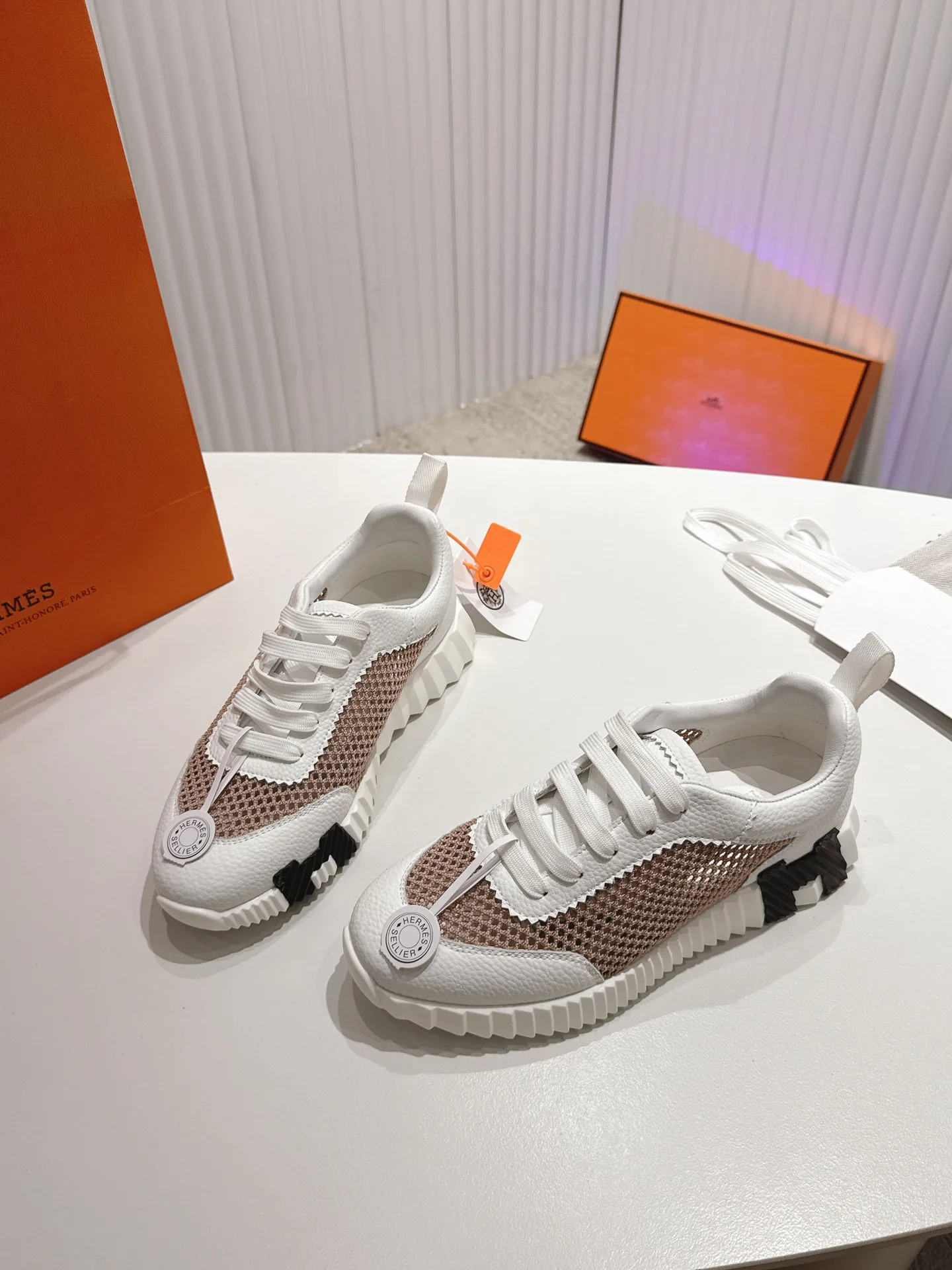 Кроссовки Женские Hermes 1744753