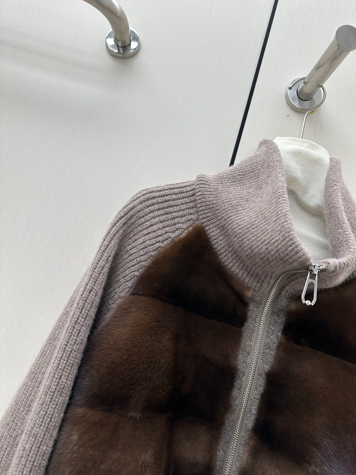 Куртки И Пуховики Женские Loro Piana 18858512