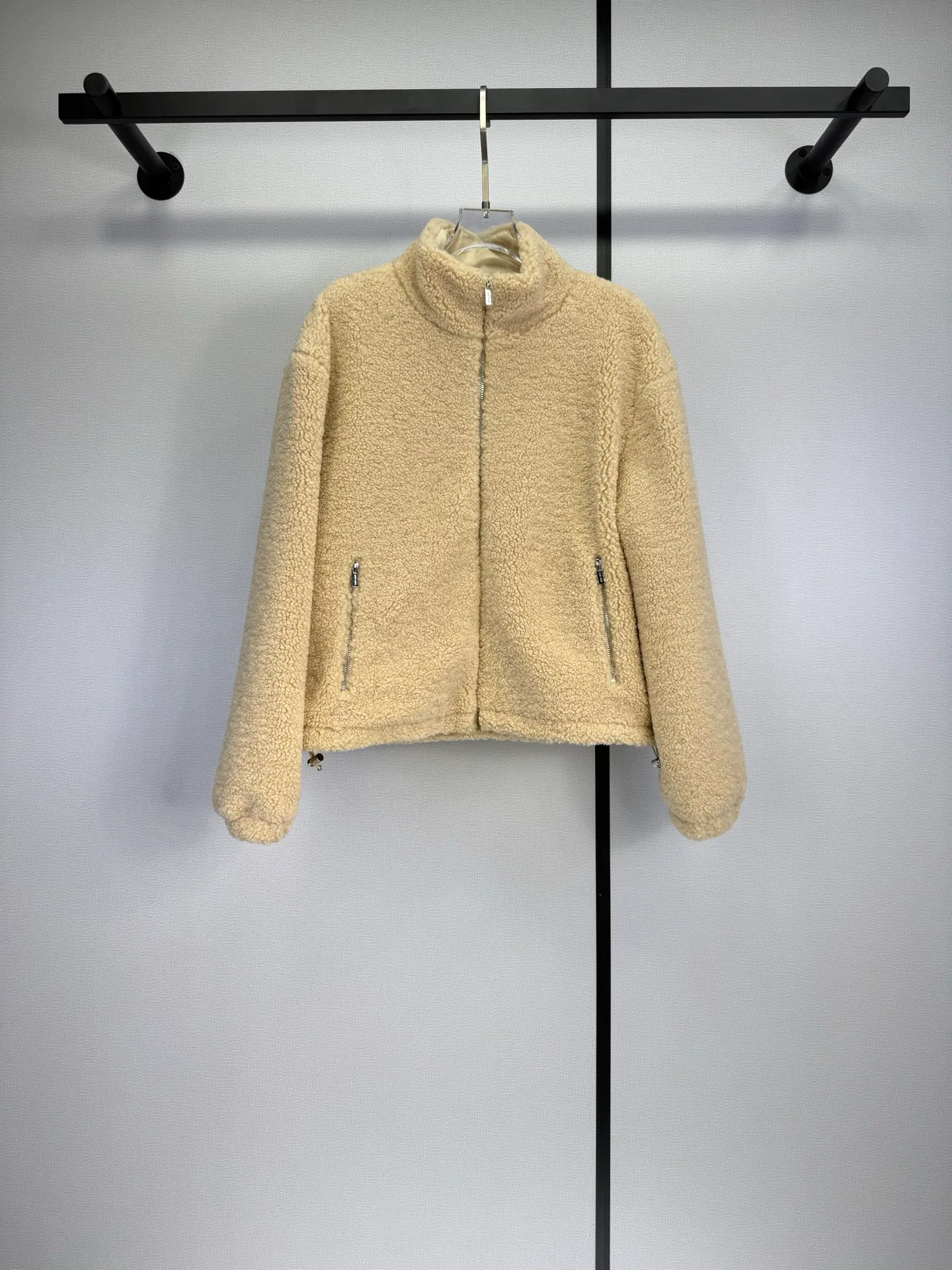 Куртки И Пуховики Женские Miu Miu 18022264