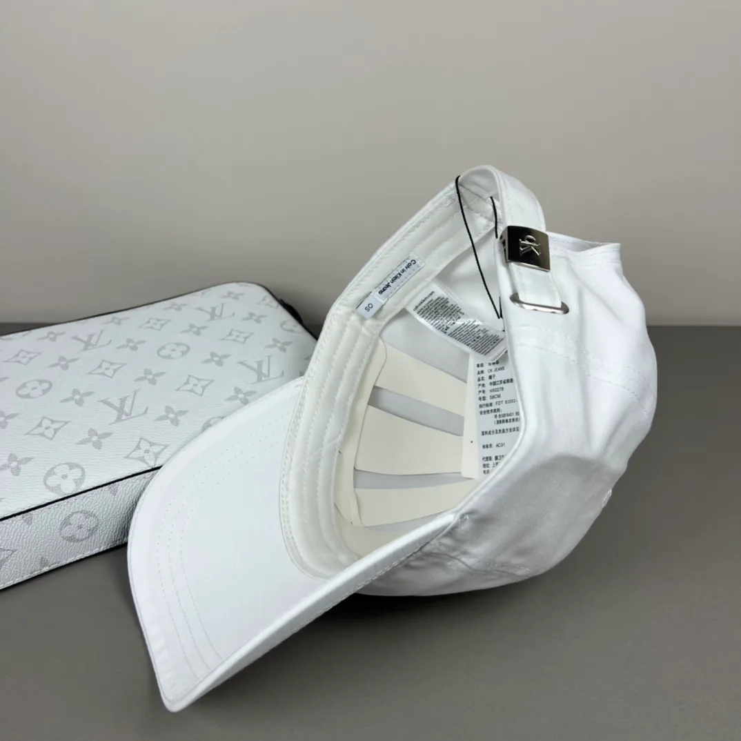 Головные Уборы Calvin Klein 13625