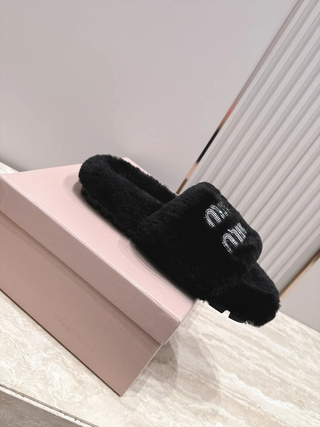 Тапочки Женские Miu Miu 18025325