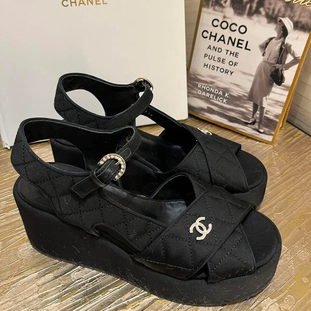 Босоножки Женские Chanel 11634017