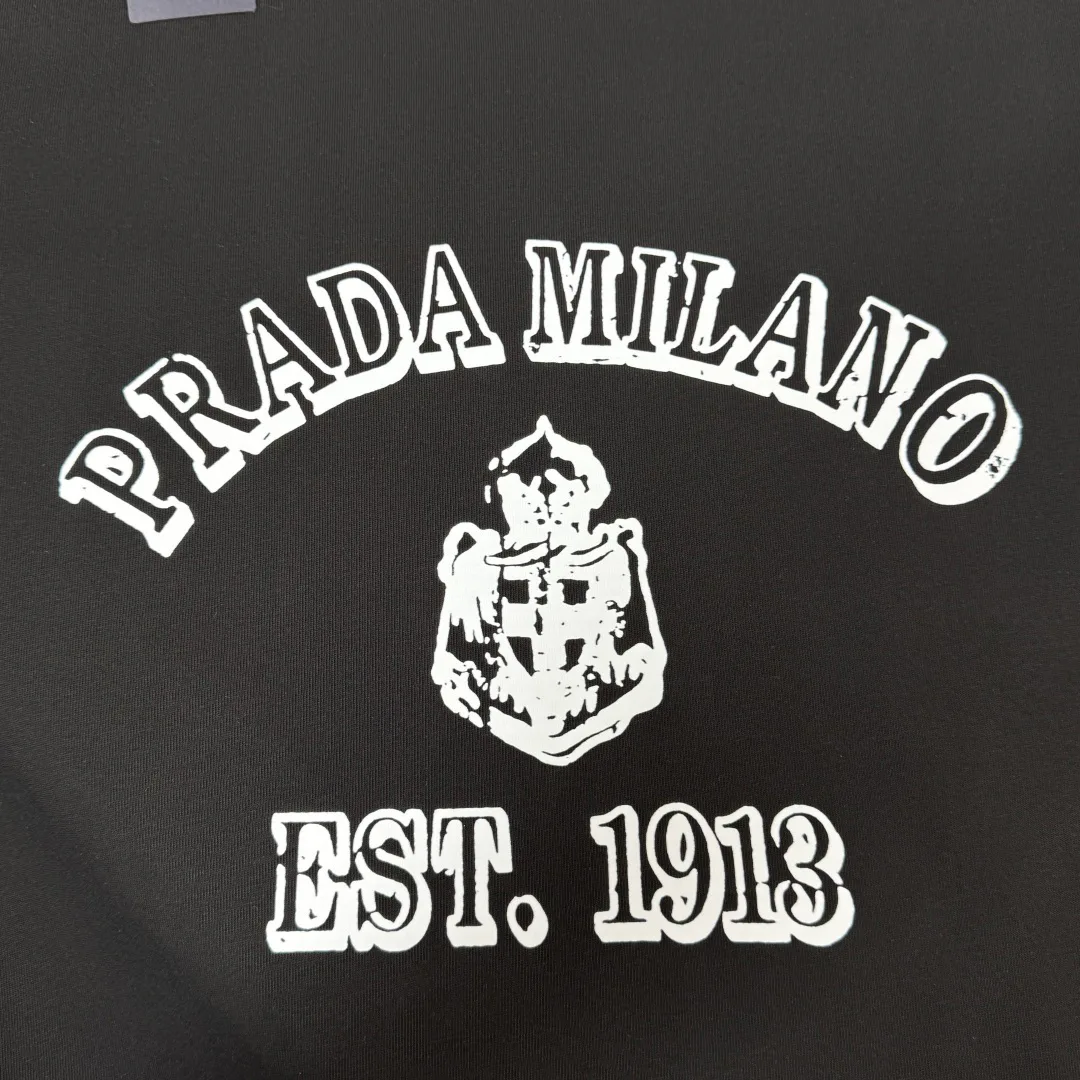 Футболки Женские Prada 10620146