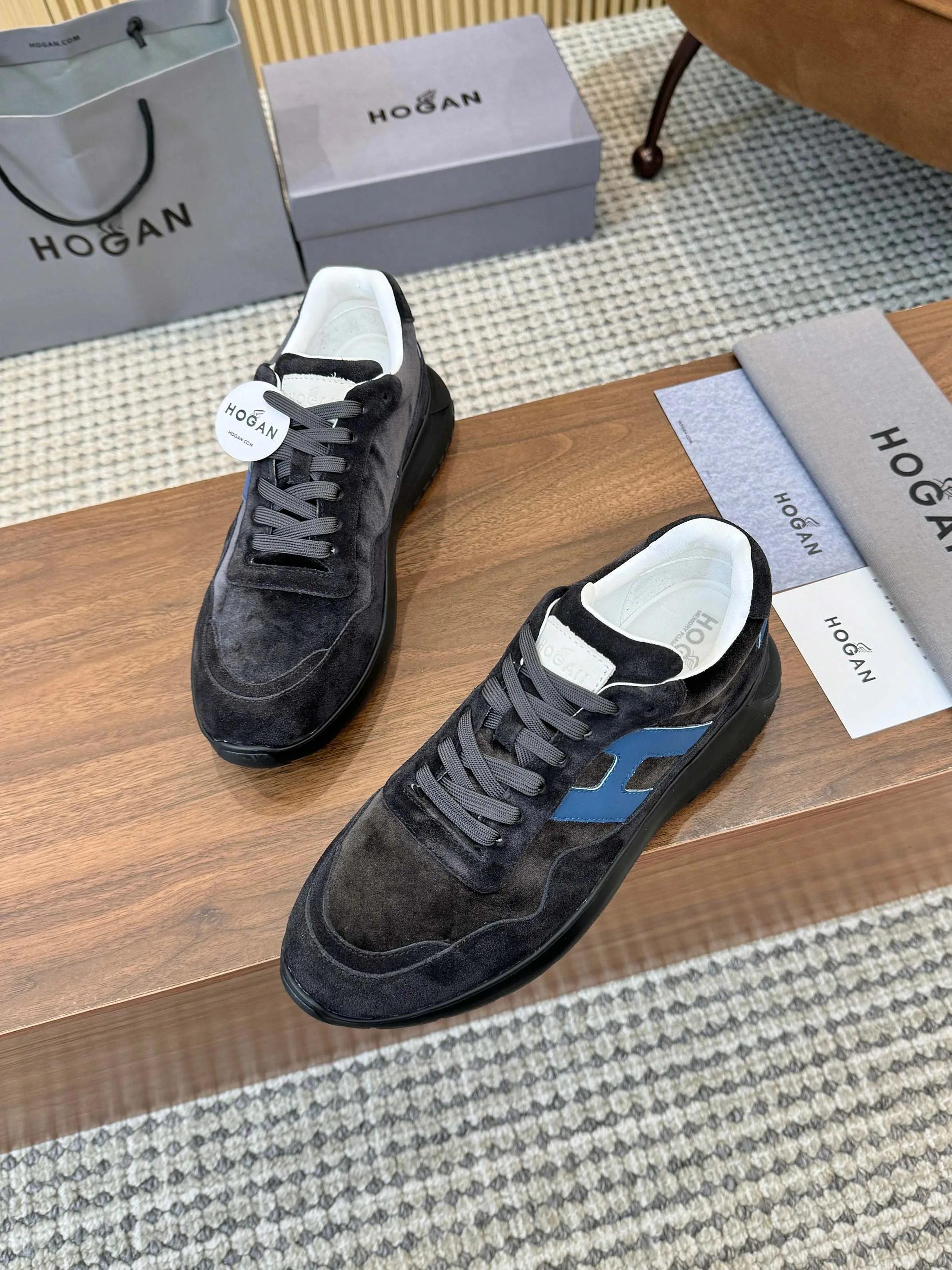 Кроссовки Женские Hogan 12835345