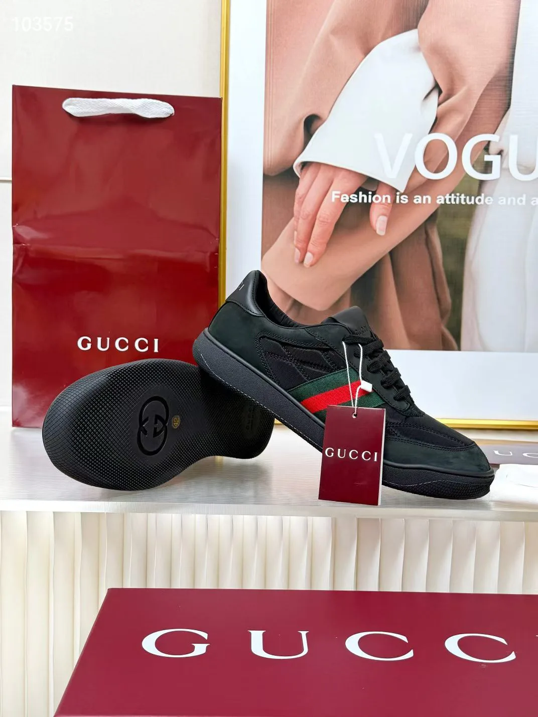 Кроссовки Женские Gucci 18781886