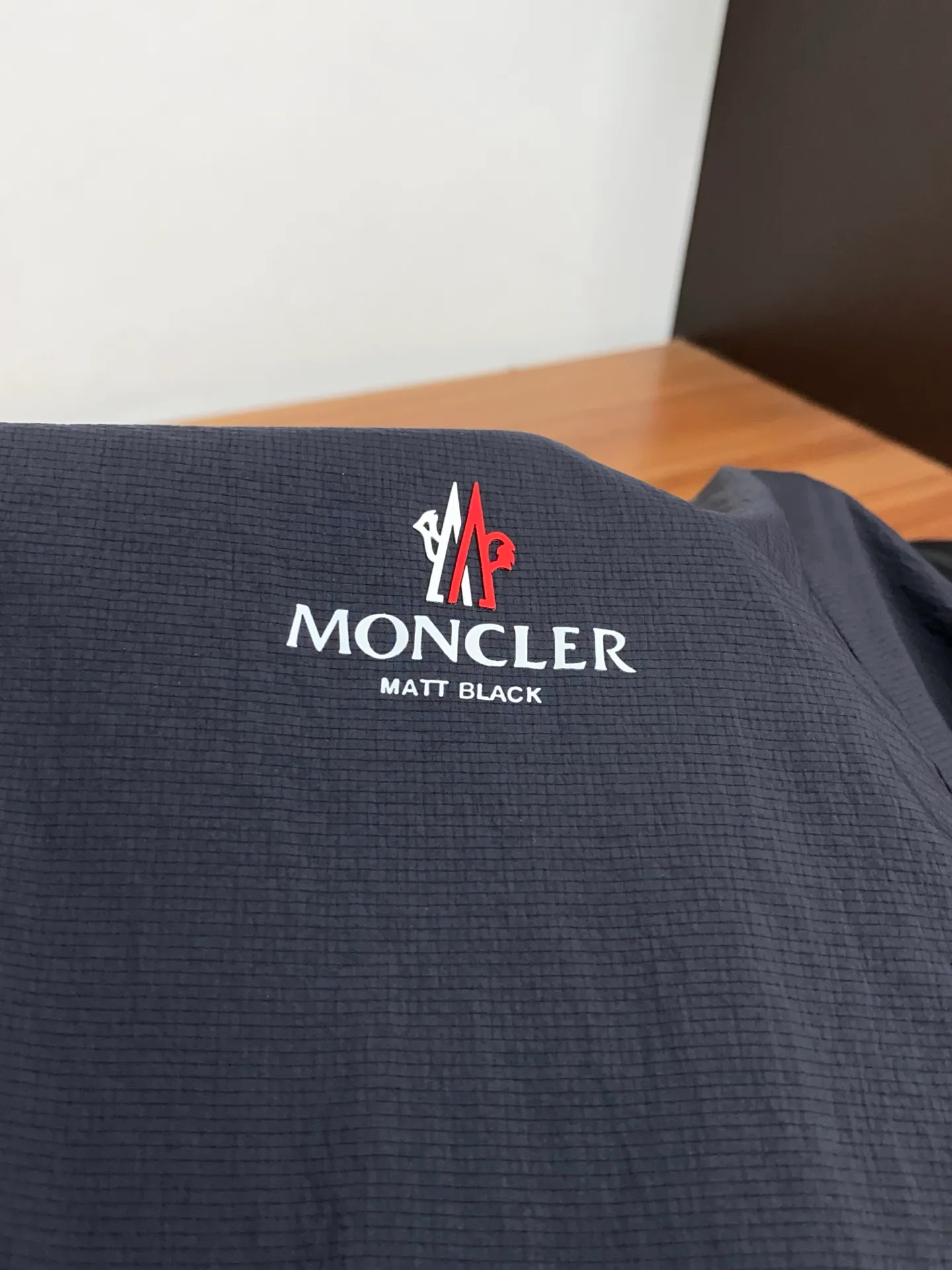 Куртки И Пуховики Мужские Moncler 17281017
