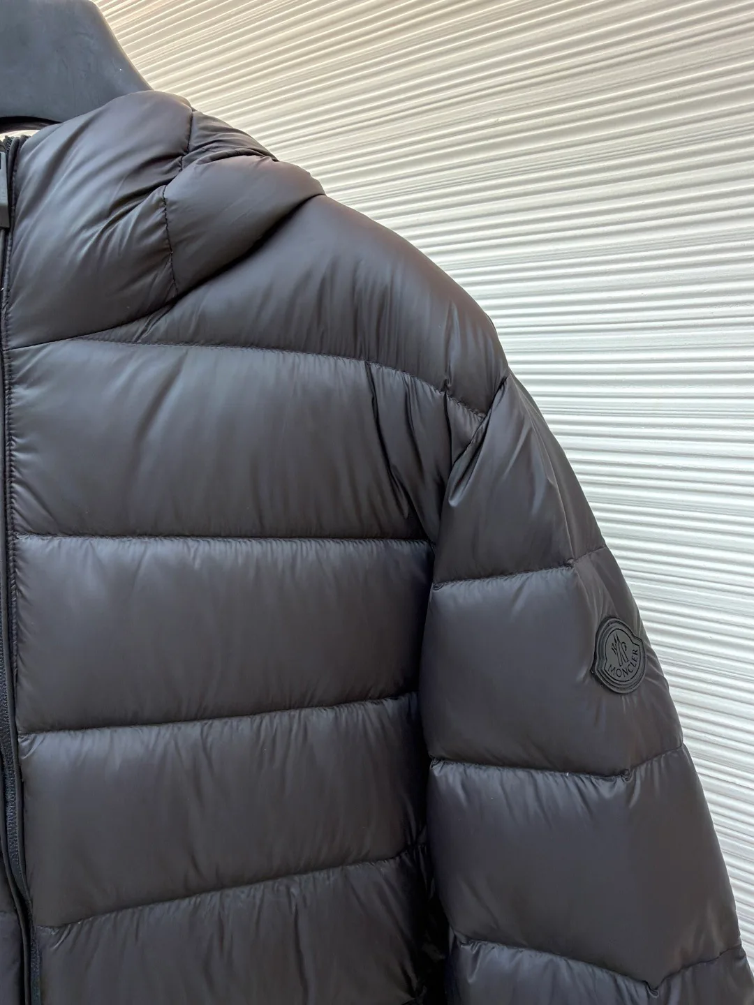 Куртки И Пуховики Мужские Moncler 339650