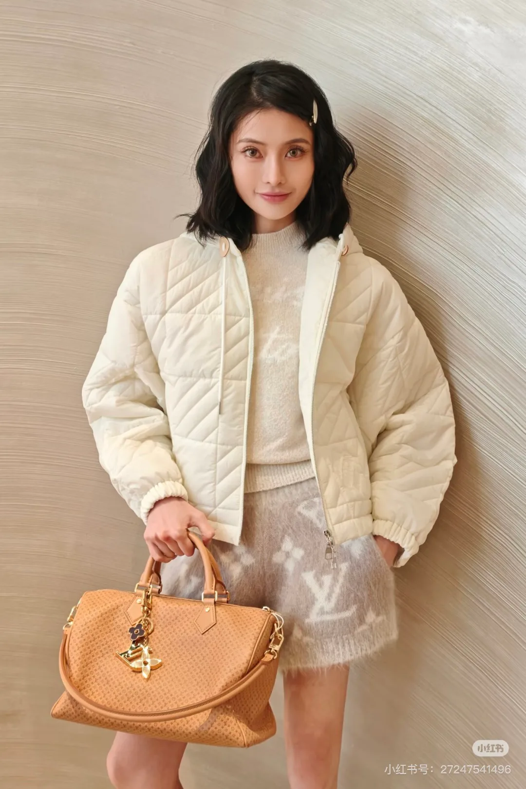 Куртки И Пуховики Женские Louis Vuitton 19495952