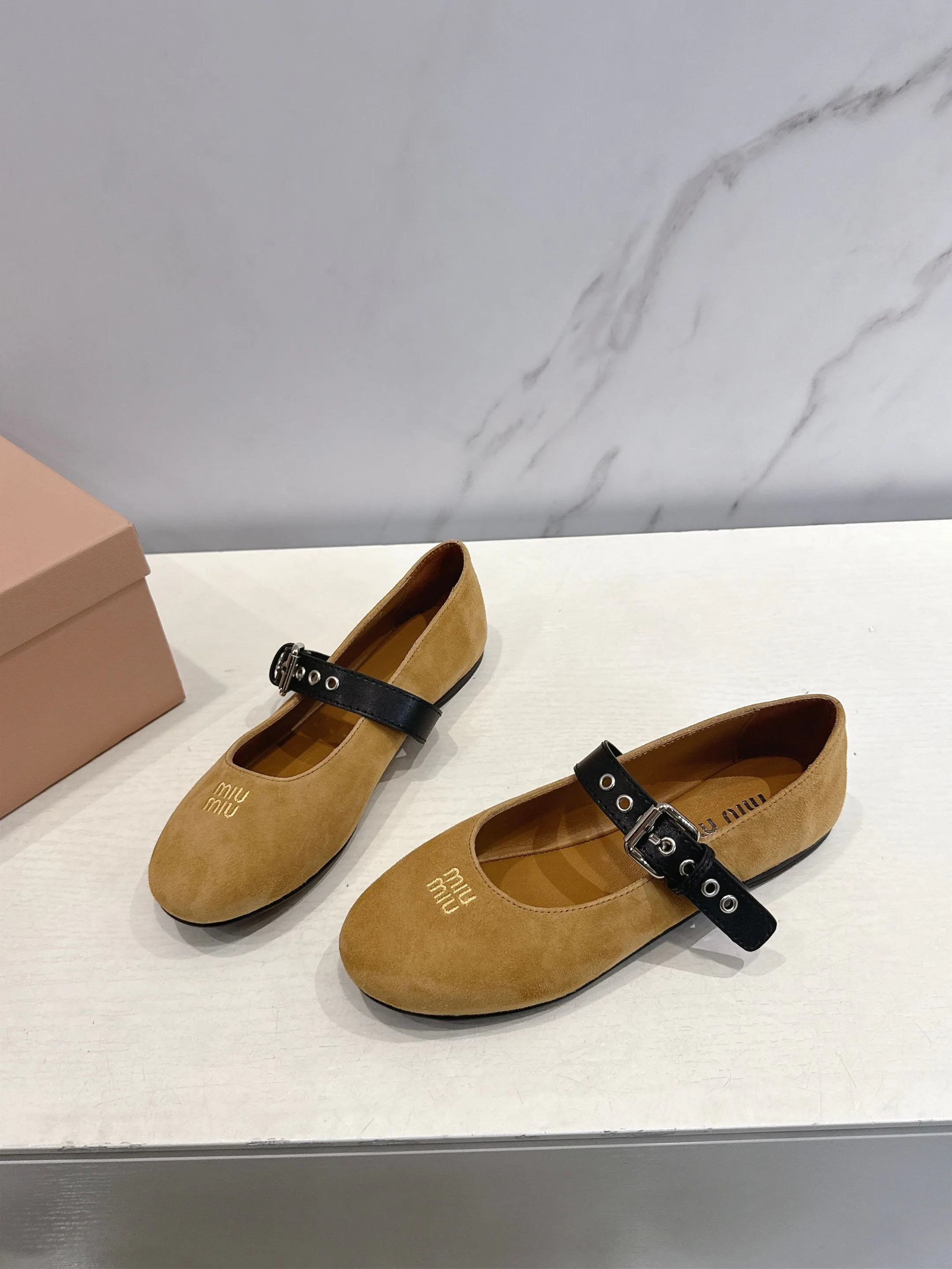 Туфли Женские Miu Miu 12847595