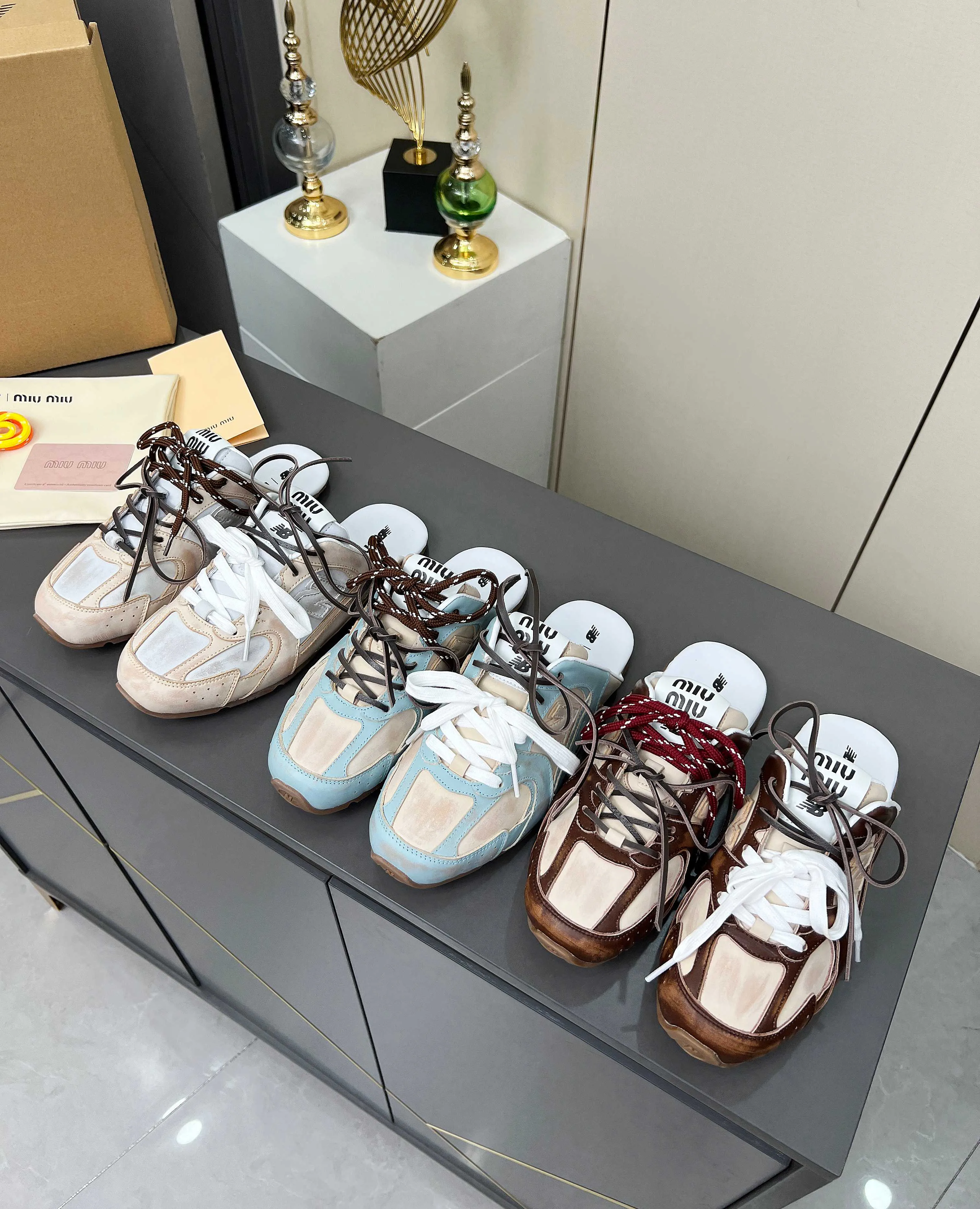 Кроссовки Женские Miu Miu 17949084