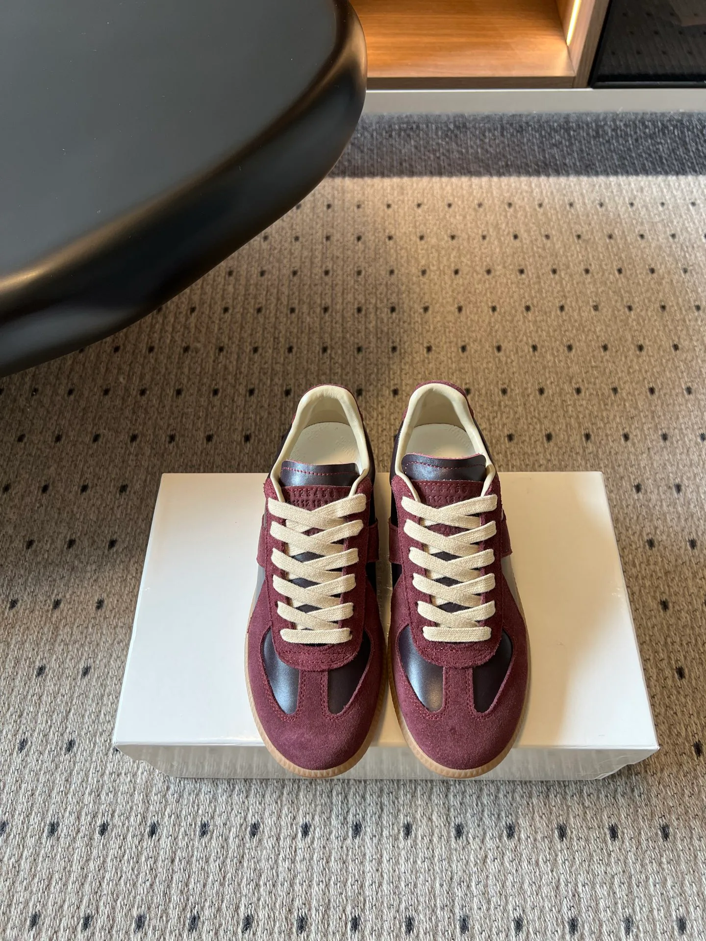 Кроссовки Женские Maison Margiela 17419542