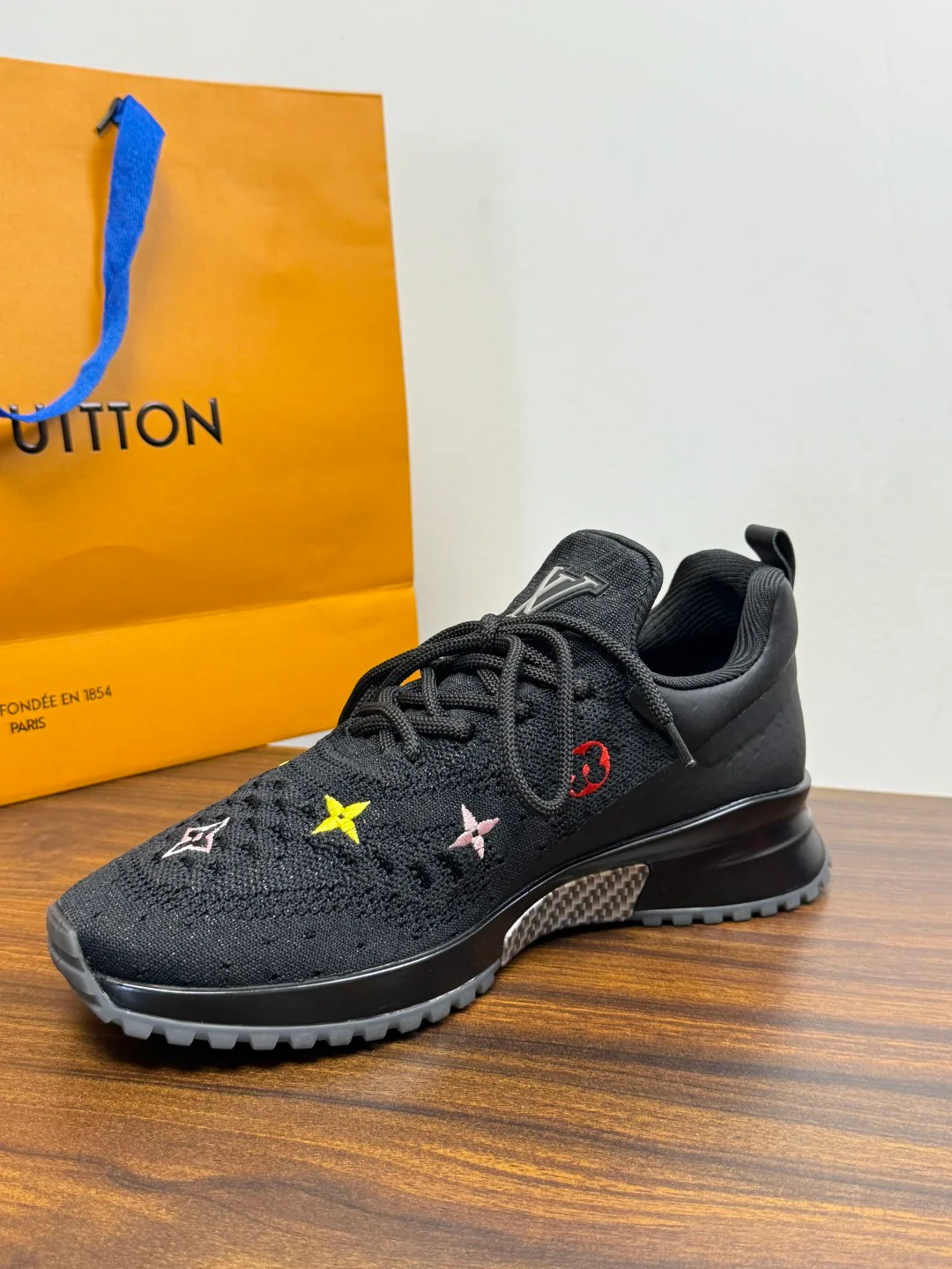 Кроссовки Мужские Louis Vuitton 19716407