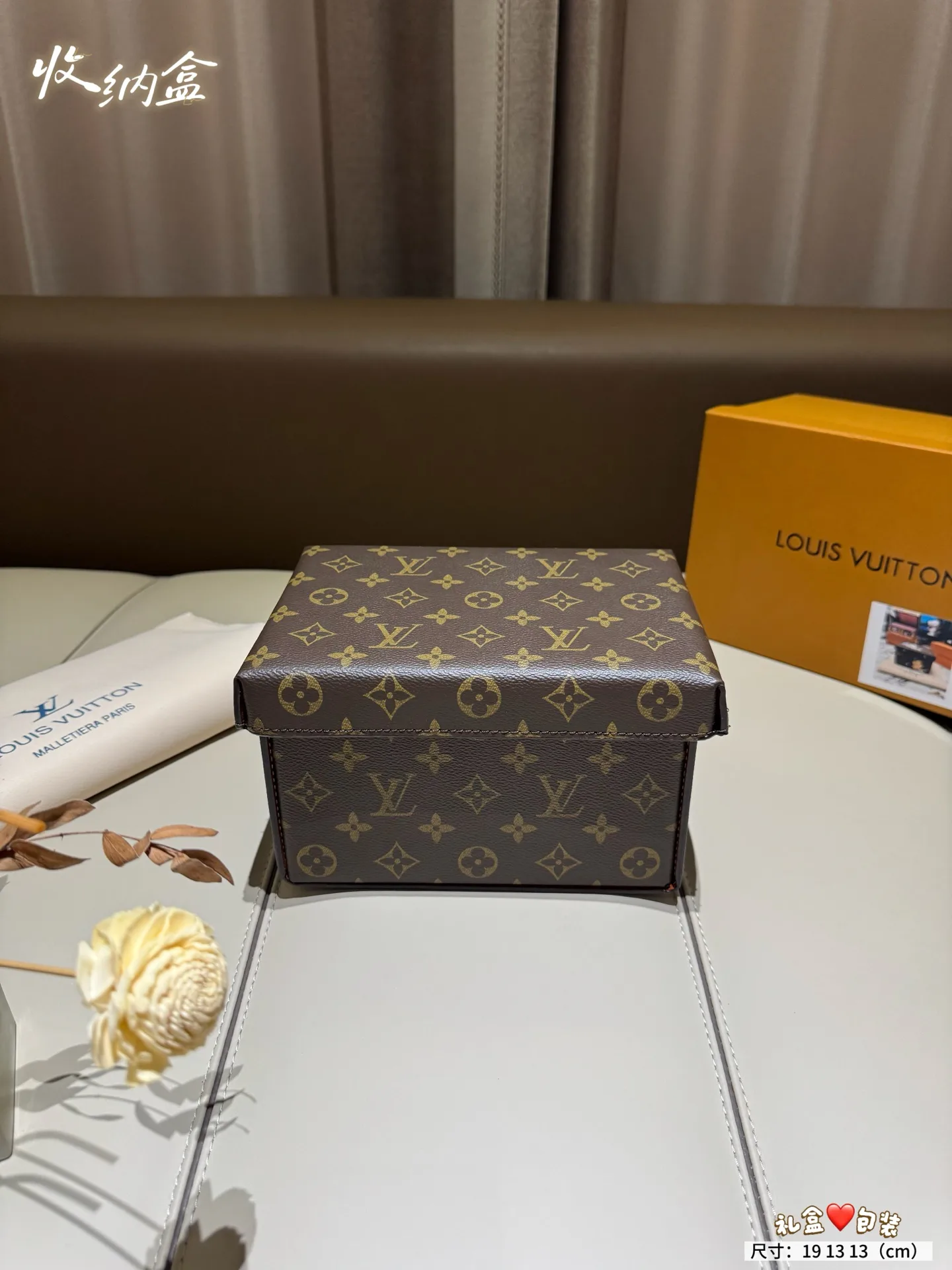 Текстиль Louis Vuitton 18013181