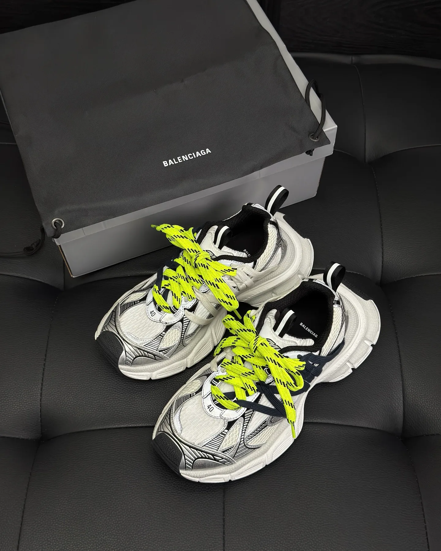 Кроссовки Женские Balenciaga 18417378