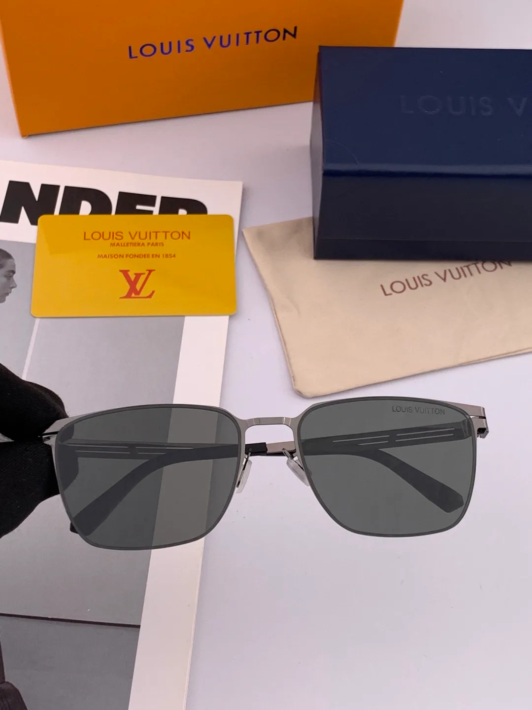 Очки Louis Vuitton 10391055