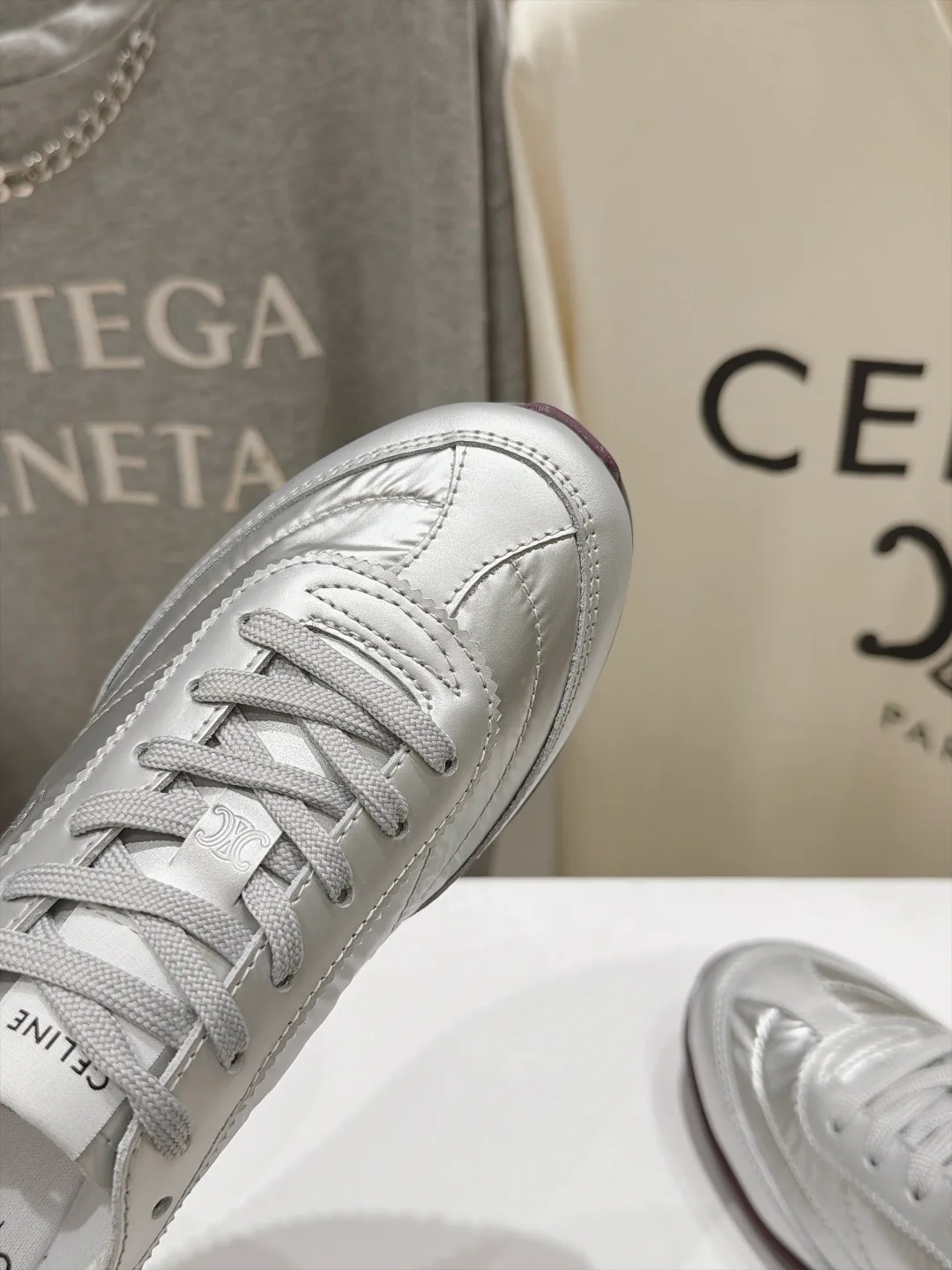Кроссовки Женские Celine 18436577