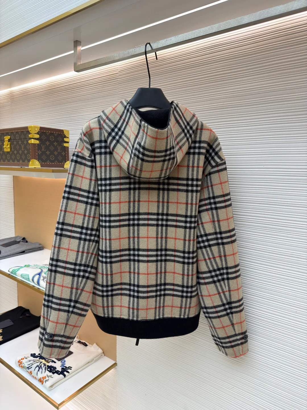 Пальто И Тренчи Мужские Burberry 11068130