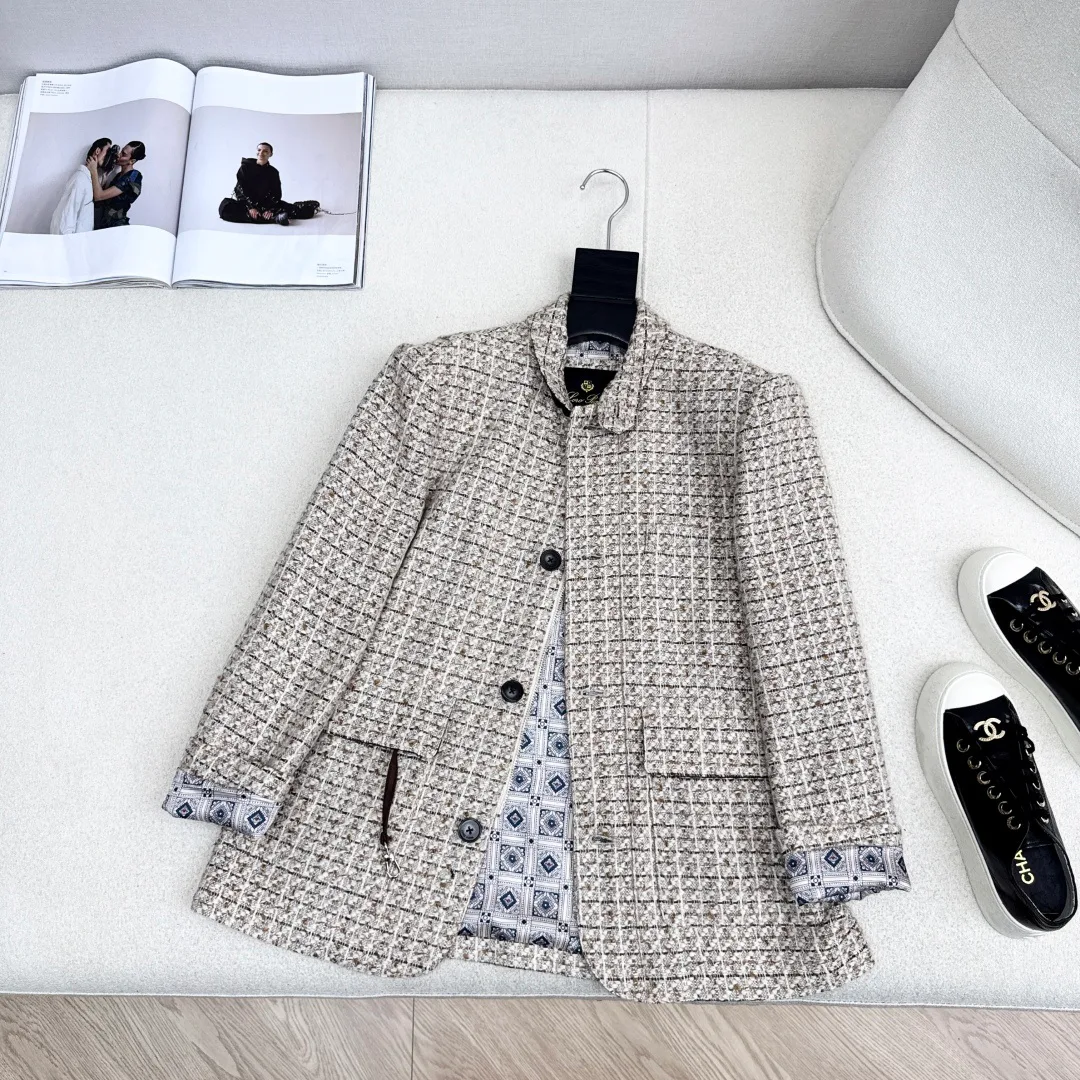 Куртки Женские Loro Piana 508115