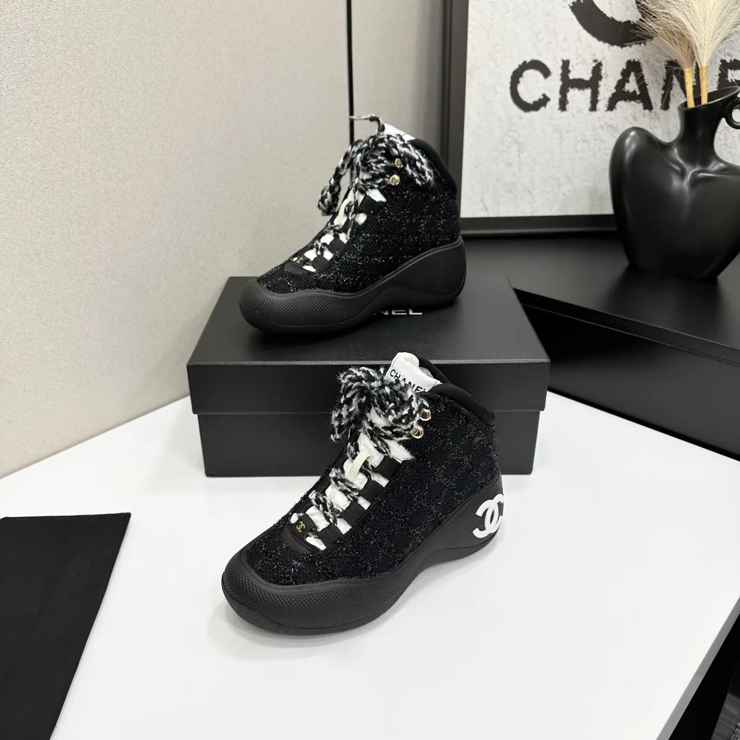 Кроссовки Женские Chanel 440694
