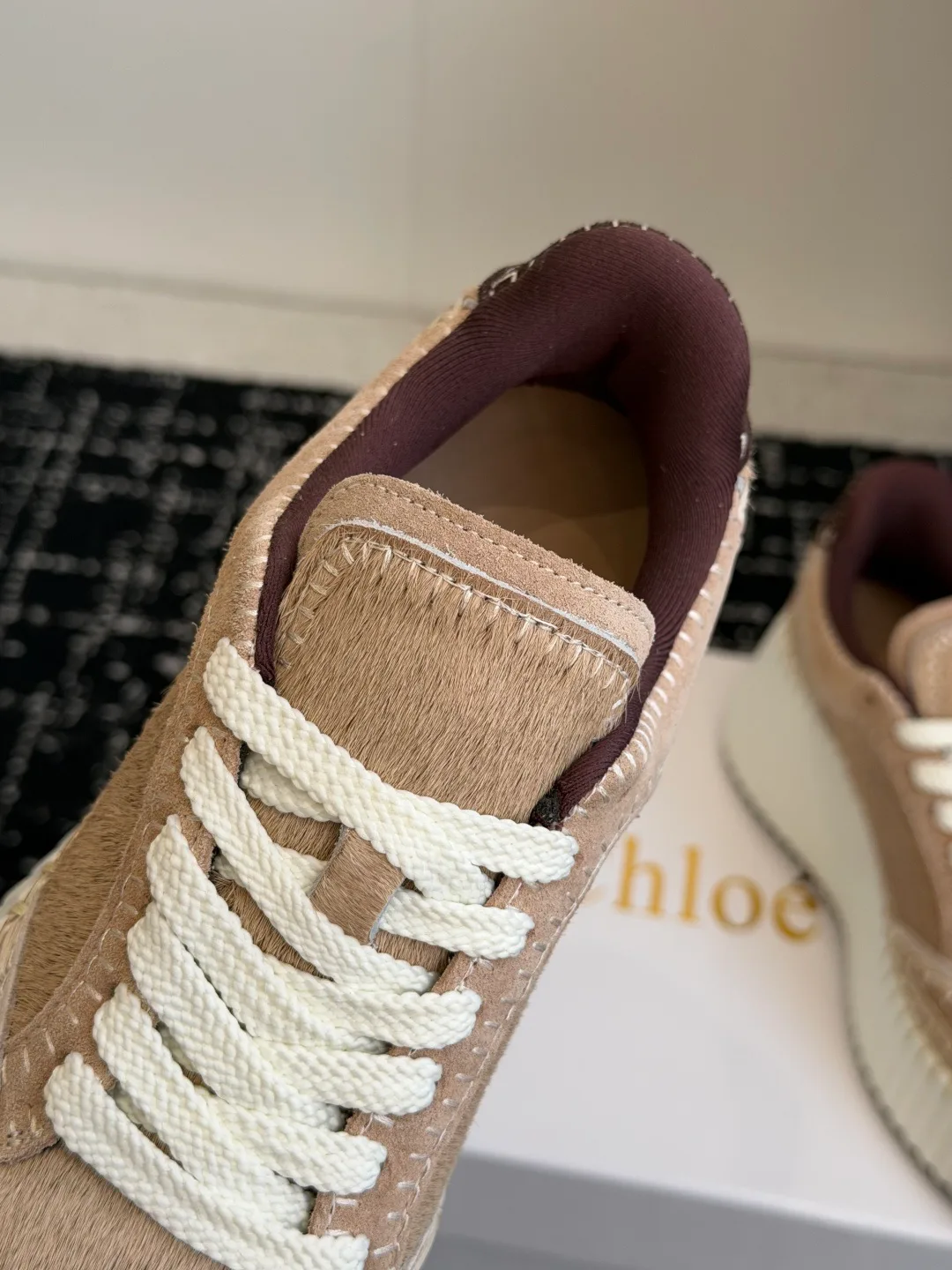 Кроссовки Женские Chloe 19522358
