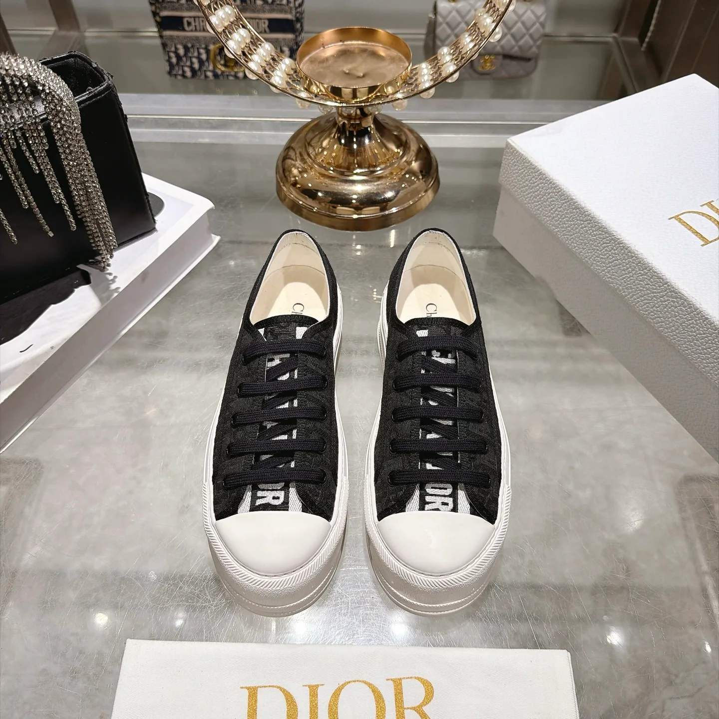 Кроссовки Женские Christian Dior 18764215