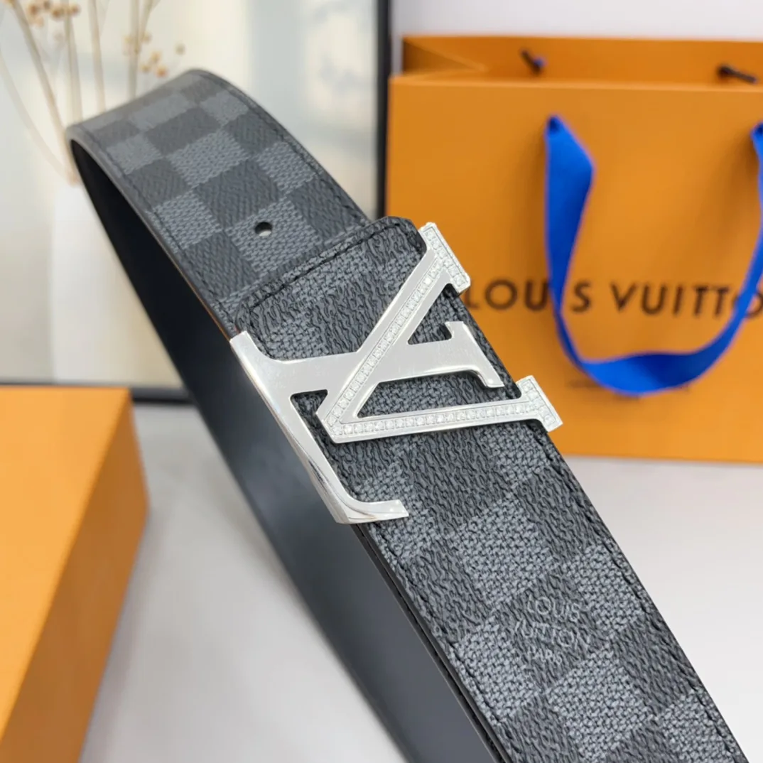 Ремни Louis Vuitton 11428190