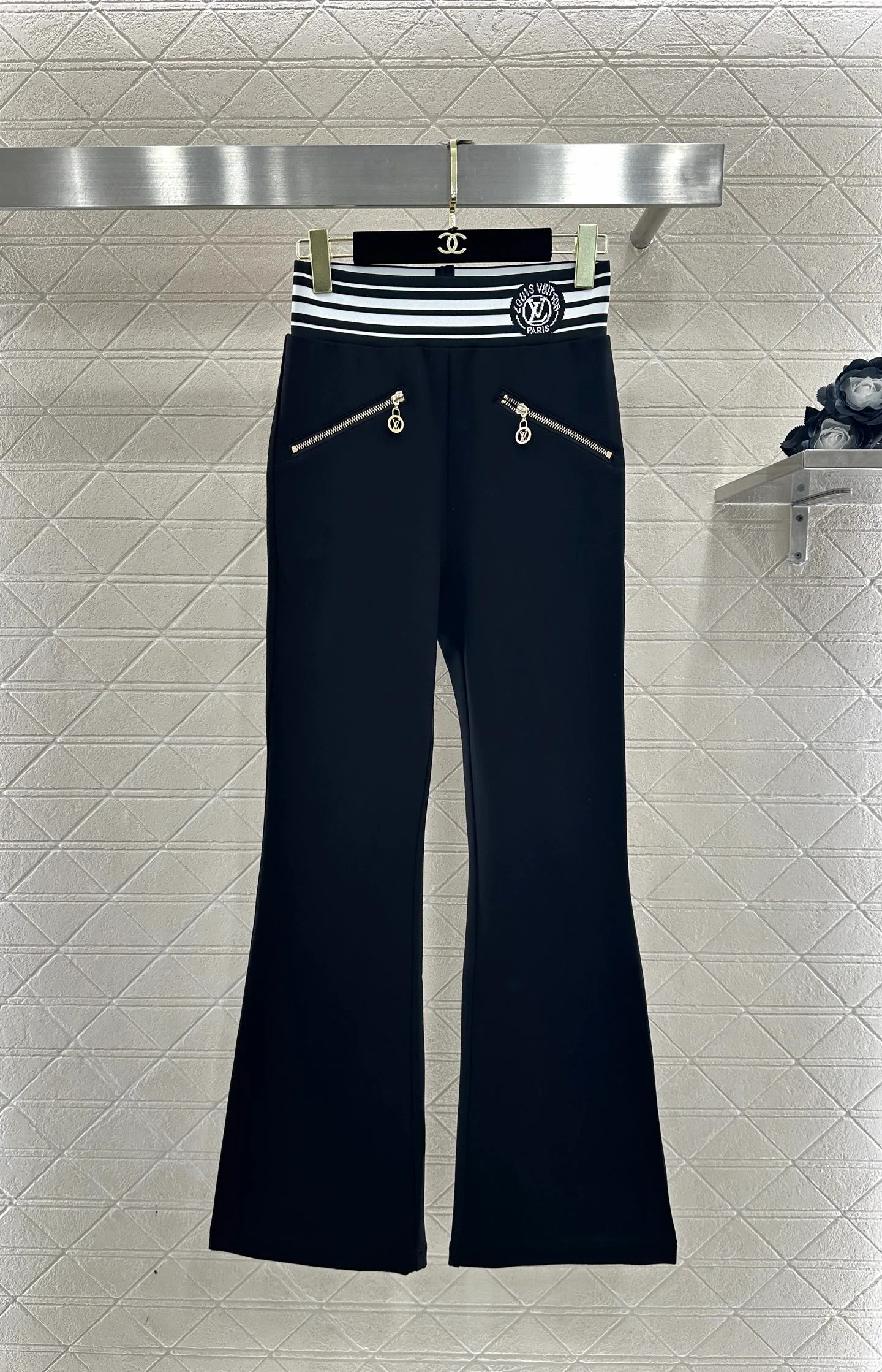 Брюки Женские Louis Vuitton 11347944