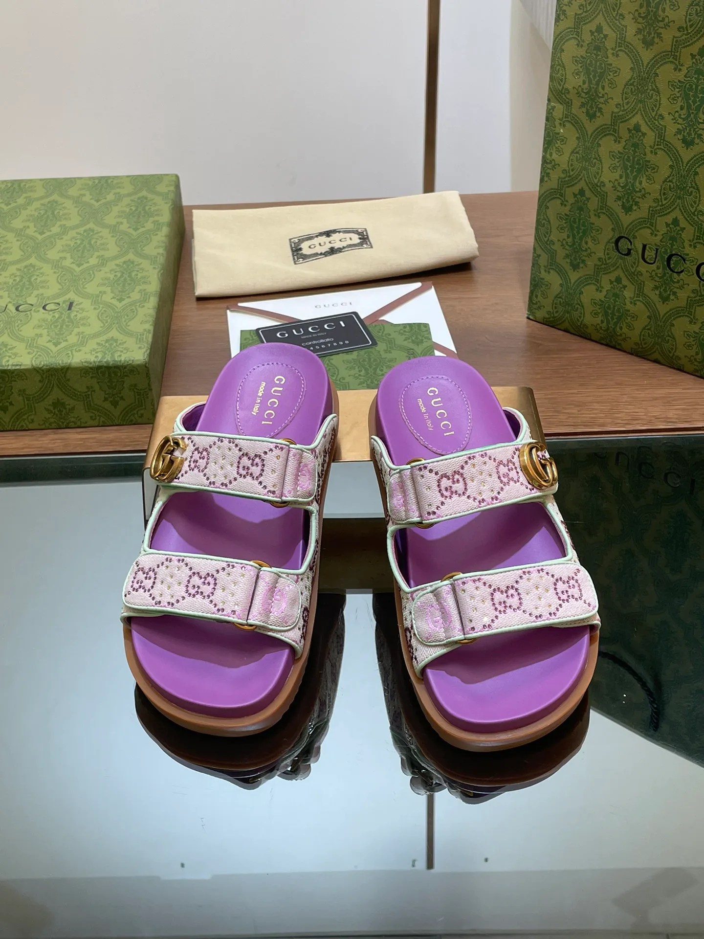 Шлепанцы Женские Gucci 21089