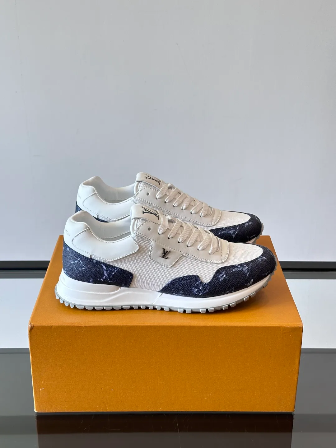 Кроссовки Мужские Louis Vuitton 1142160