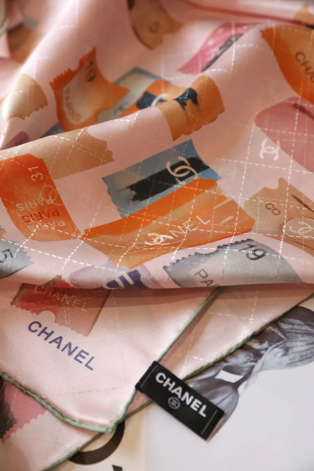 Шарфы Chanel 23051