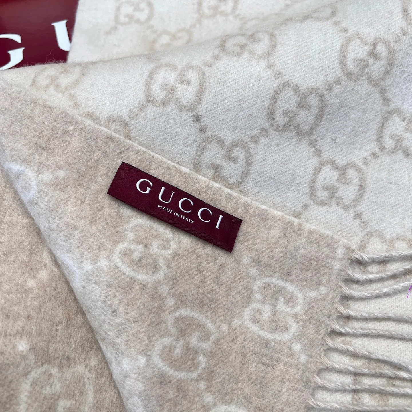 Шарфы Gucci 562897