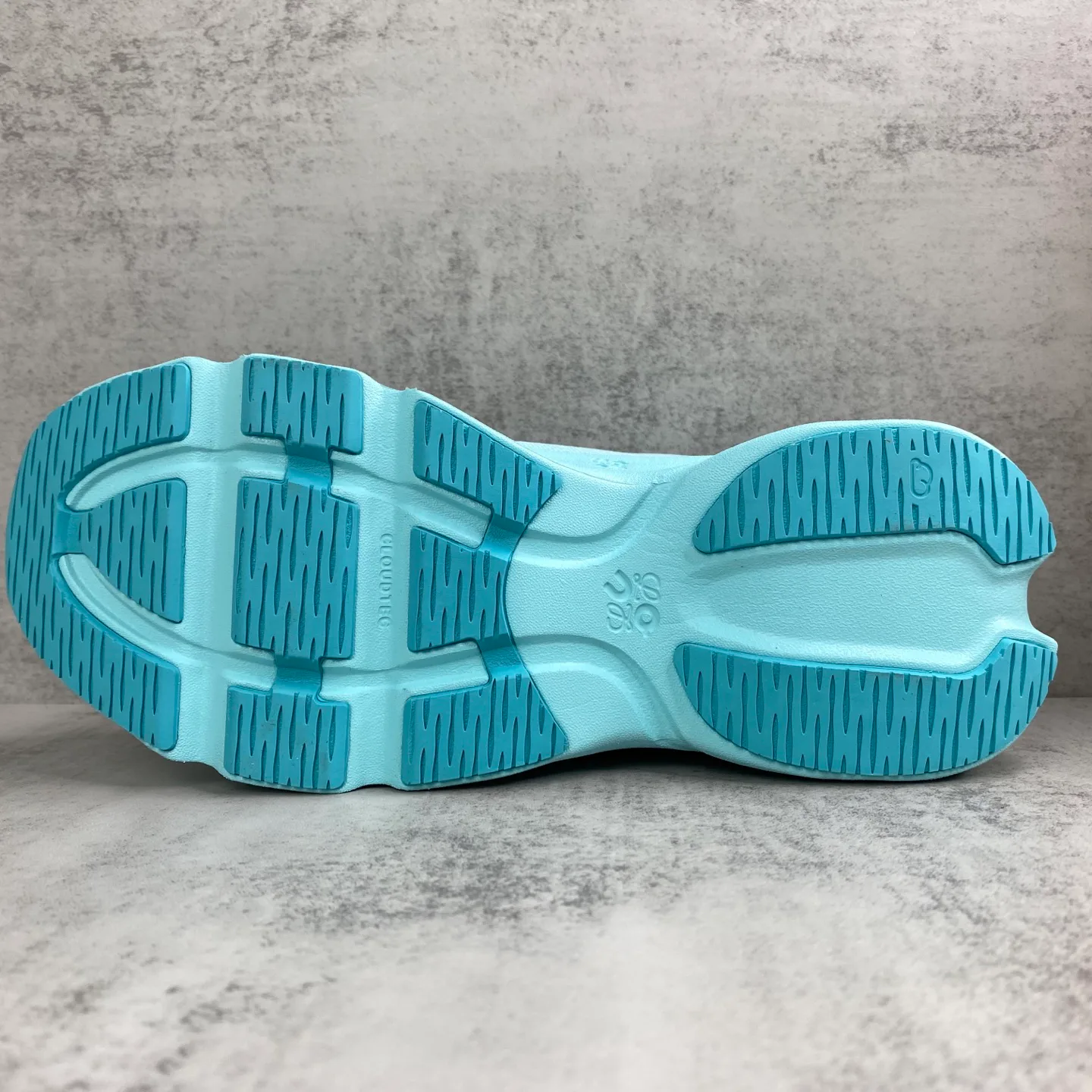 Кроссовки Женские Loewe 5801248