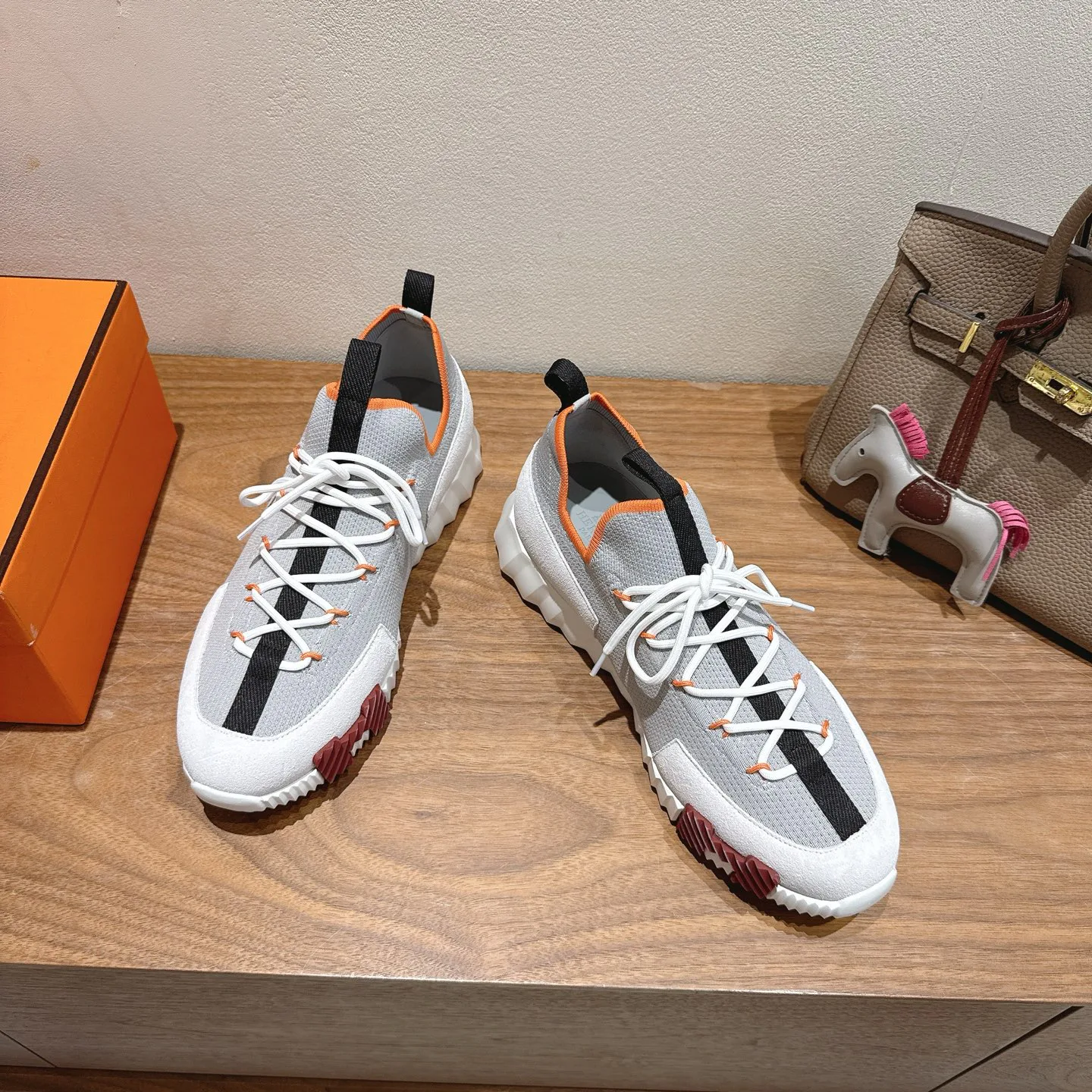 Кроссовки Женские Hermes 4852685