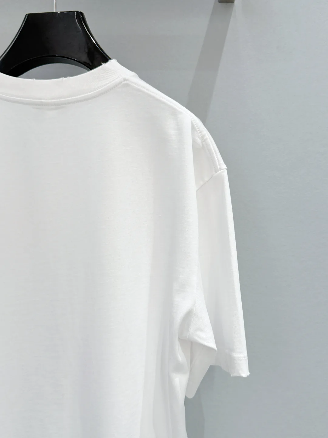 Футболки Женские Saint Laurent 11073272