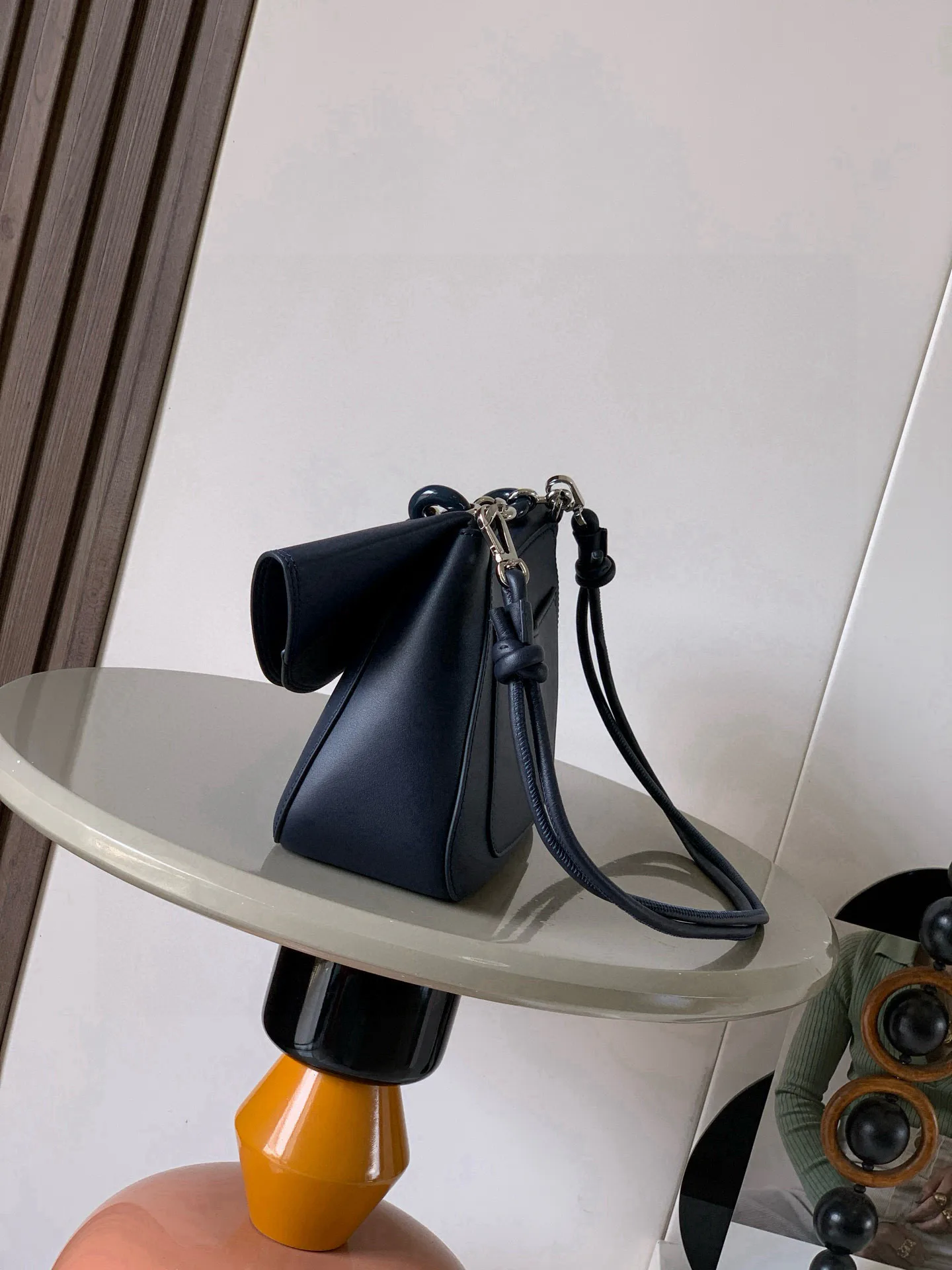 Классические Сумки Женские Loewe 10823908