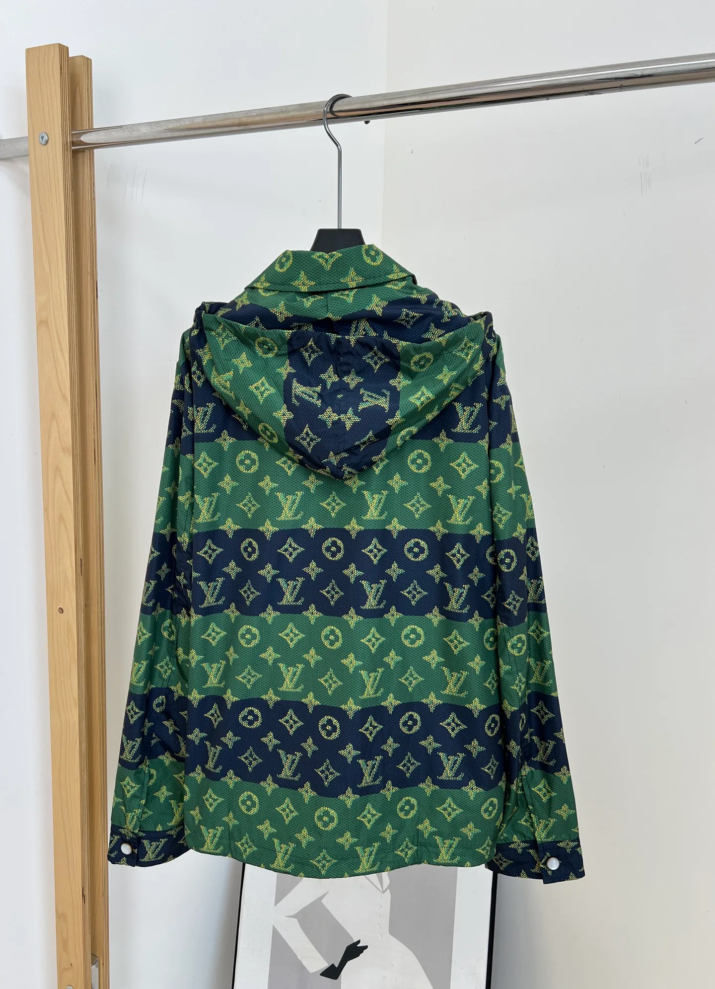 Куртки И Пуховики Мужские Louis Vuitton 1268625