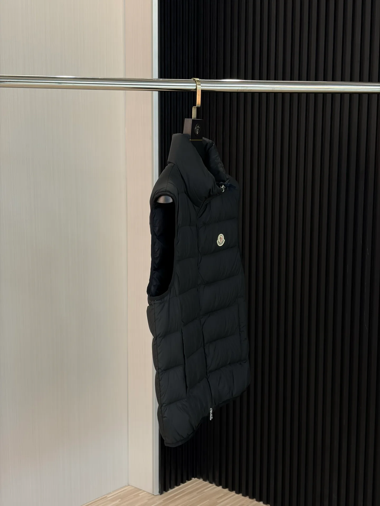 Жилеты Женские Moncler 18689143