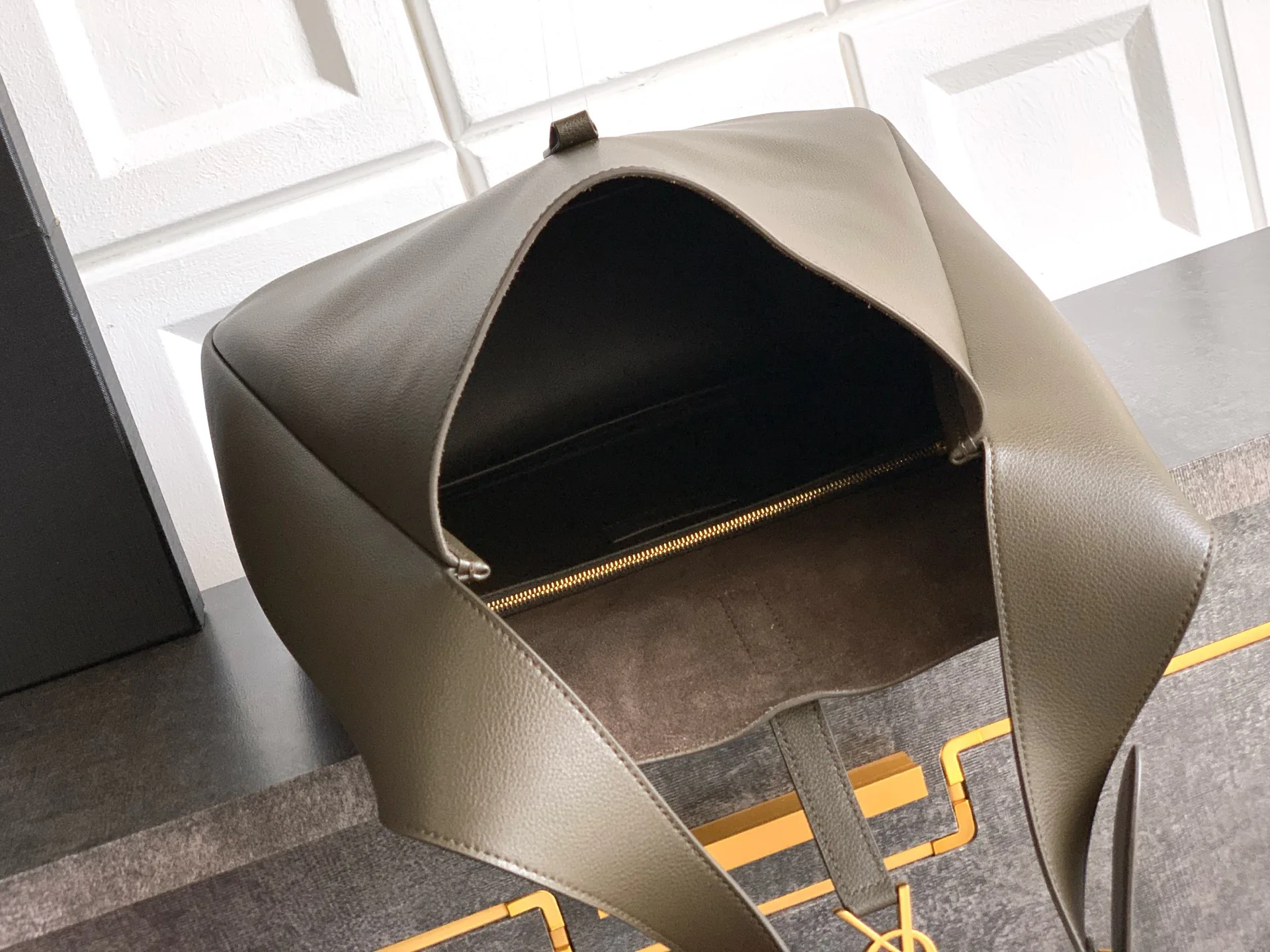 Сумки На Ремне Женские Saint Laurent 167375