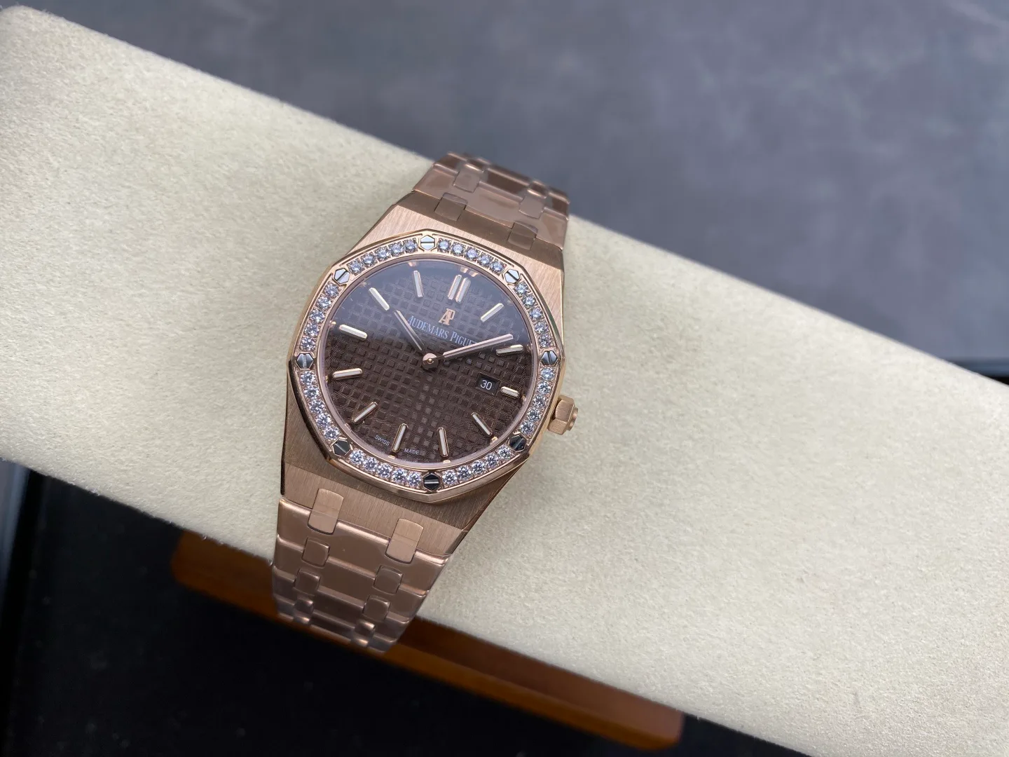 Часы Женские Audemars Piguet 749915