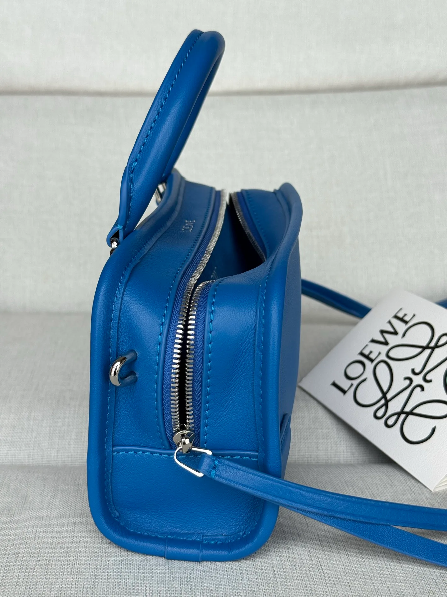 Классические Сумки Женские Loewe 13277546