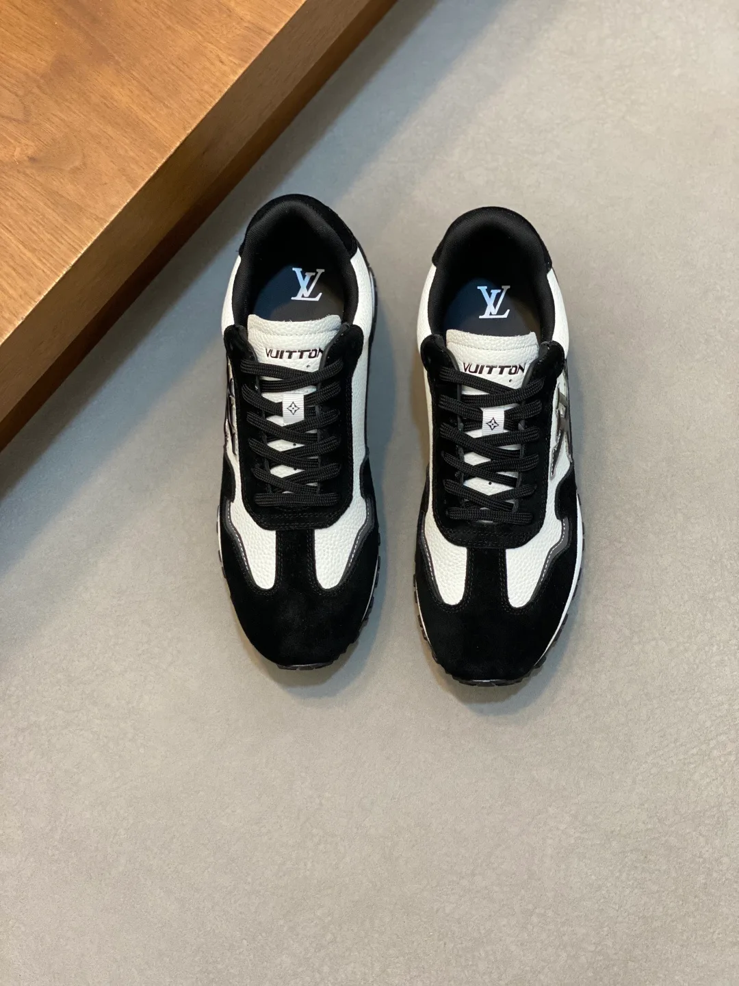 Кроссовки Мужские Louis Vuitton 860719