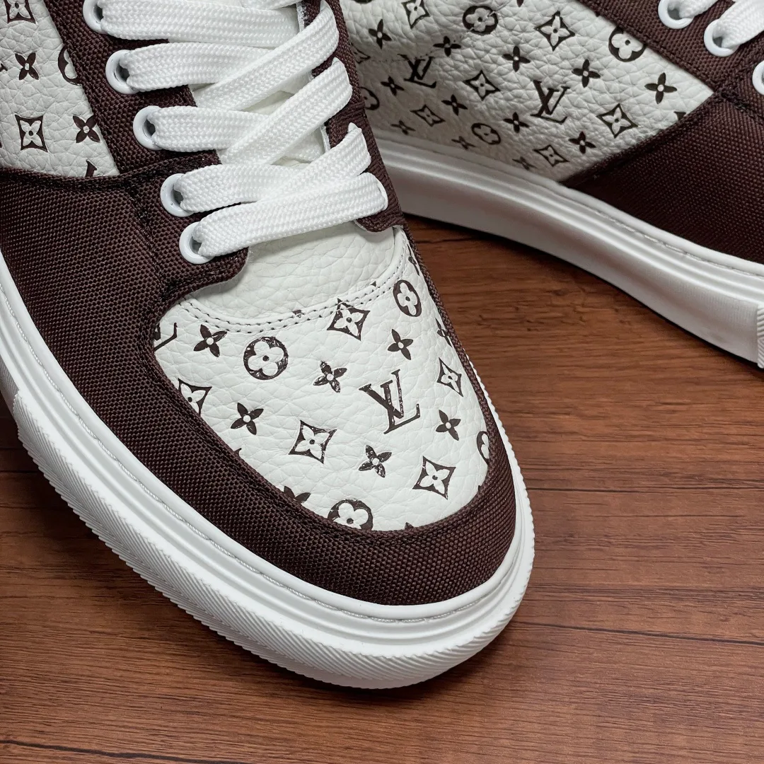 Кроссовки Мужские Louis Vuitton 18296787