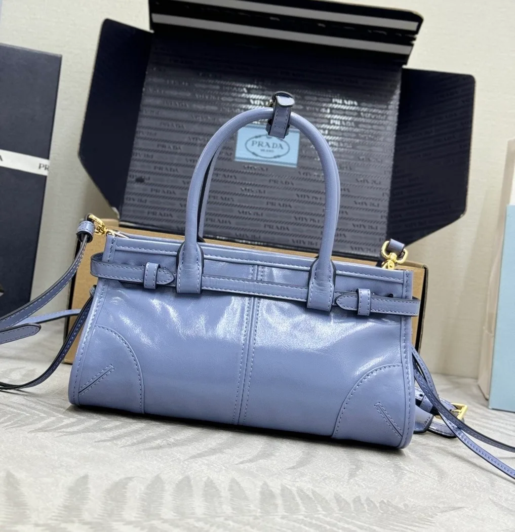 Сумки На Ремне Женские Prada 11682121