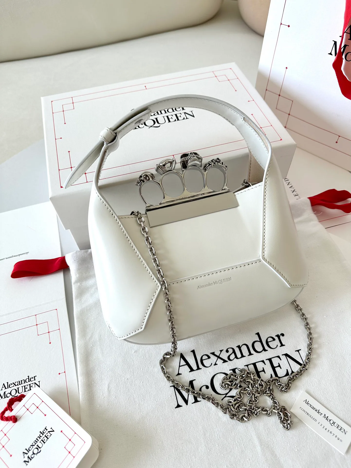 Сумки На Ремне Женские Alexander Mcqueen 11472547