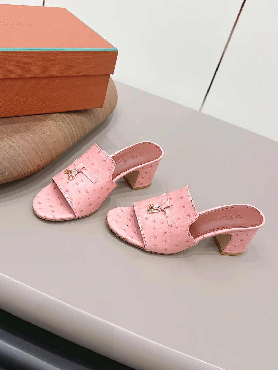 Босоножки Женские Loro Piana 13269190